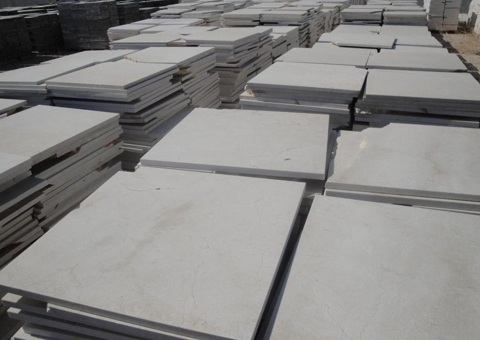 Stock Crema Marfil polished 1,5 cm Broken