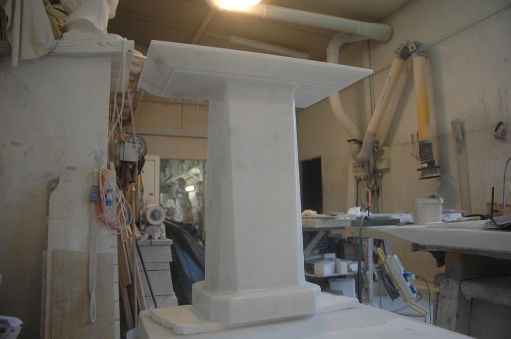 Solid sink base, finished